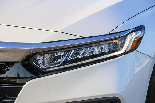 2019 Honda Accord Hybrid Base