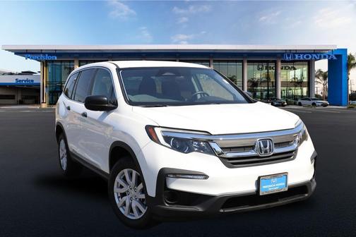 Platinum White Pearl 2021 Honda Pilot 2WD LX