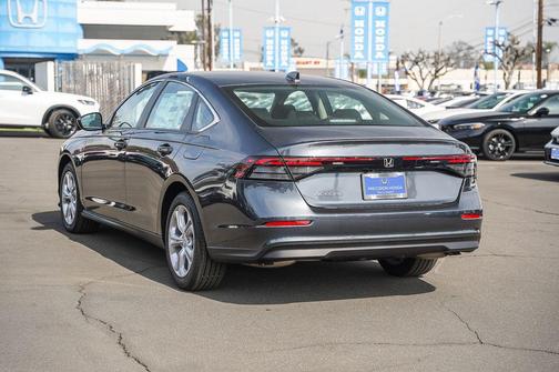 2025 Honda Accord LX 1.5T