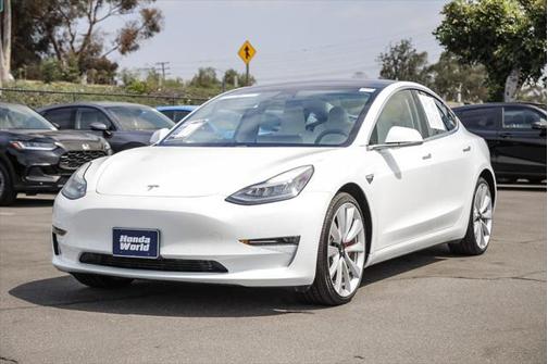 2018 Tesla Model 3 Long Range