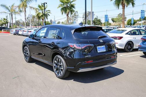 Crystal Black Pearl 2027 Honda HR-V EX-L