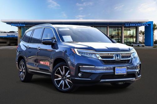 2022 Honda Pilot Touring 8-Passenger