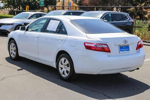 Super White 2009 Toyota Camry CE