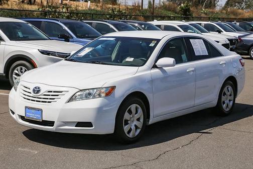Super White 2009 Toyota Camry CE