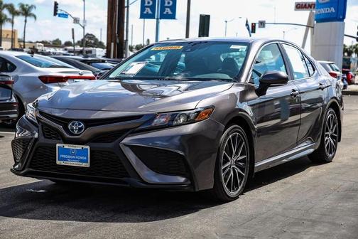 Gray 2024 Toyota Camry Hybrid SE