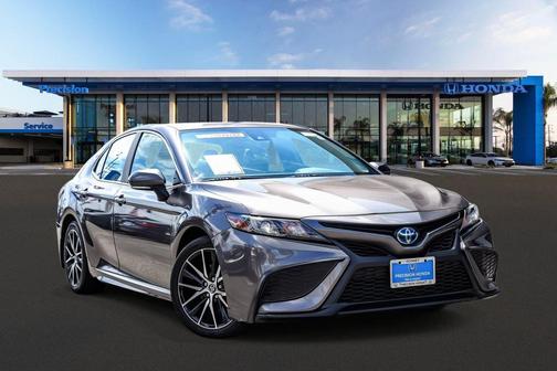 Gray 2024 Toyota Camry Hybrid SE