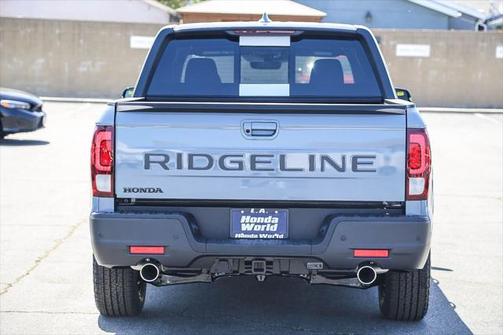 2025 Honda Ridgeline Black