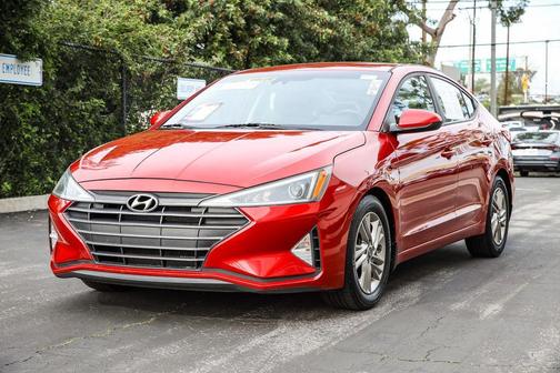 2020 Hyundai ELANTRA SEL