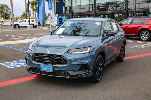 Nordic Forest Pearl 2024 Honda HR-V Sport