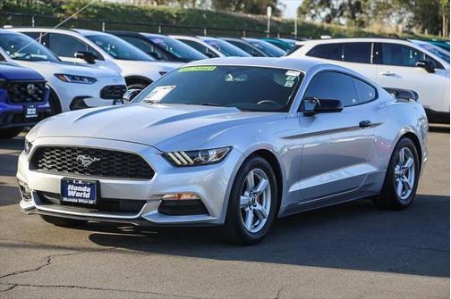2017 Ford Mustang V6