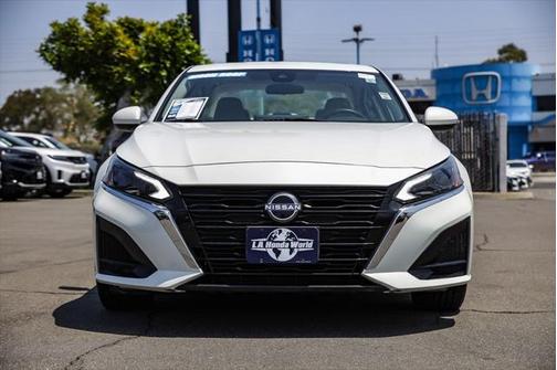 2023 Nissan Altima 2.5 SV