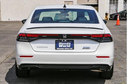 2025 Honda Accord Hybrid Base