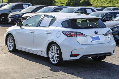 2017 Lexus CT 200h Base