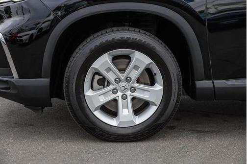 2023 Honda Pilot AWD LX