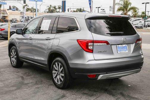 Lunar Silver Metallic 2020 Honda Pilot 2WD EX-L
