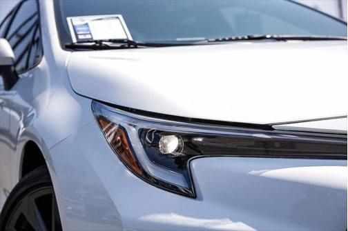 2024 Toyota Corolla Hybrid SE