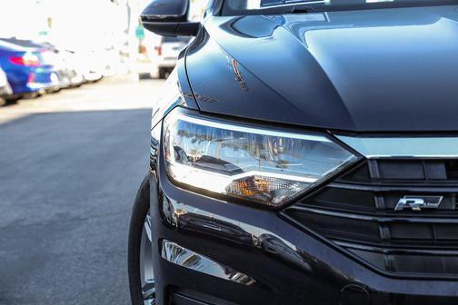 2019 Volkswagen Jetta 1.4T R-Line