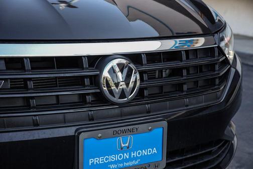 2019 Volkswagen Jetta 1.4T R-Line