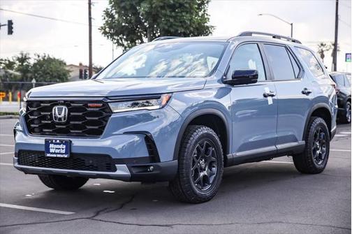2025 Honda Pilot TrailSport