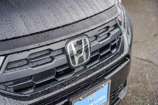 Crystal Black Pearl 2026 Honda Odyssey EX-L