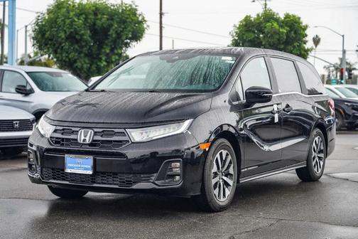 Crystal Black Pearl 2026 Honda Odyssey EX-L