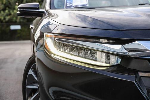 2019 Honda Insight Touring