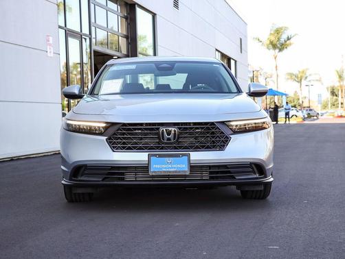 2025 Honda Accord LX 1.5T