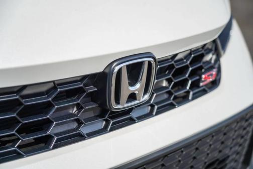 Platinum White Pearl 2026 Honda Civic Si Base