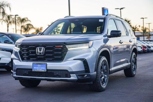 2025 Honda Pilot TrailSport