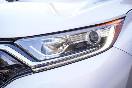Platinum White Pearl 2022 Honda CR-V 2WD EX
