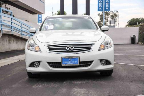 2013 INFINITI G37 Journey