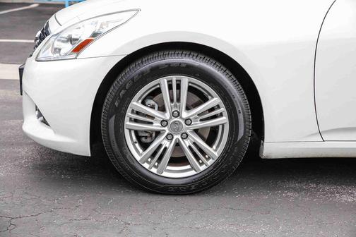 2013 INFINITI G37 Journey