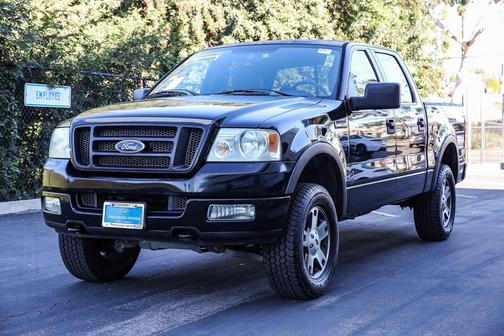 2005 Ford F-150 XLT SuperCrew