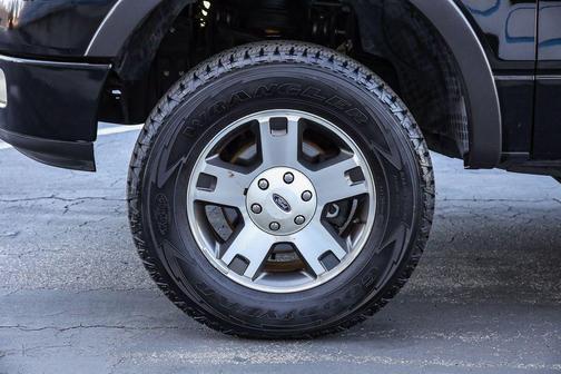 2005 Ford F-150 XLT SuperCrew