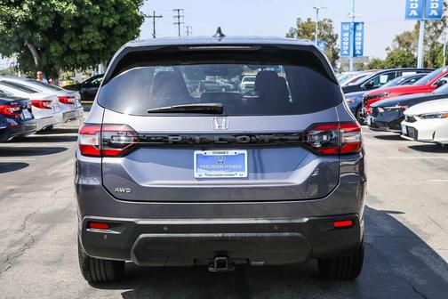 Modern Steel Metallic 2024 Honda Pilot EX-L