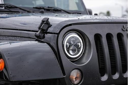 2017 Jeep Wrangler Unlimited Freedom 4x4