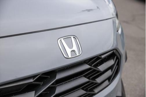 2023 Honda HR-V 2WD Sport