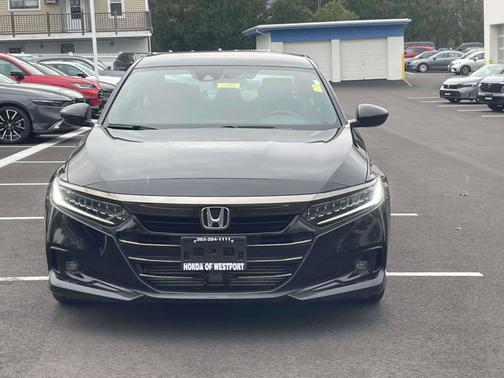 2022 Honda Accord 