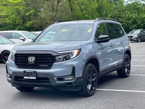 Sonic Gray Pearl 2024 Honda Passport