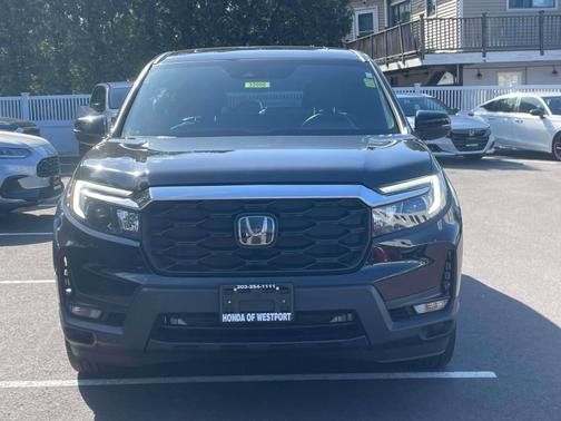 Crystal Black Pearl 2023 Honda Passport