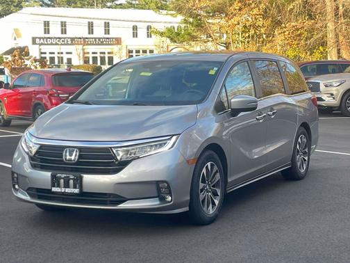 2023 Honda Odyssey 