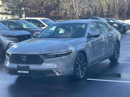 2024 Honda Accord Hybrid 