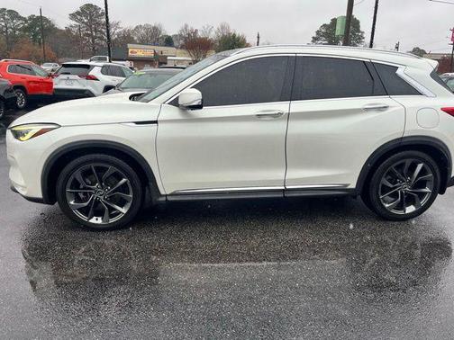 2019 INFINITI QX50 ESSENTIAL