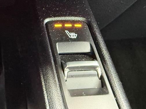 Ebony Black 2025 Kia Telluride S