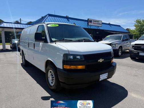 Summit White 2020 Chevrolet Express 2500 Work Van