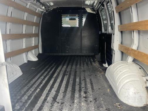 2021 GMC Savana 2500 Work Van