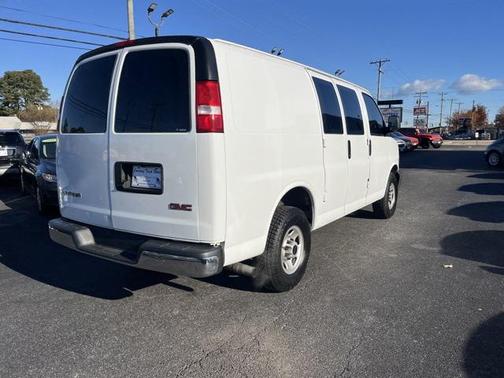 2021 GMC Savana 2500 Work Van