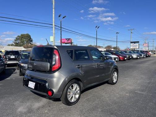 2016 Kia Soul +