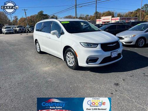 2022 Chrysler Pacifica Touring L