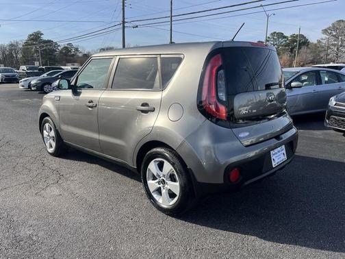 2018 Kia Soul Base